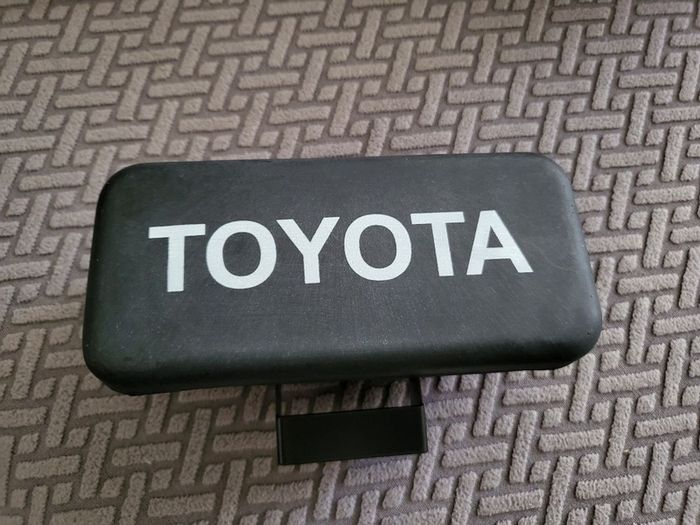 toyota yellow fog lights flip