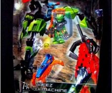 BNIB Sealed Lego Hero Factory 'Breez Machine'