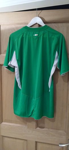 2004/6 Umbro Ireland home jersey