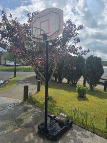 basketball stand