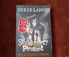 Skulduggery Pleasant Resurrection by Derek Landy