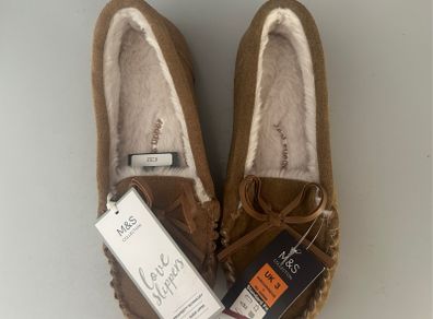 Slippers