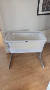 Chicco Next2Me co-sleeper crib