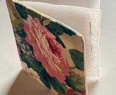 Sewing needle case