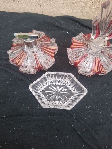 Vintage perfume bottle set