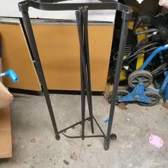 Hat rack