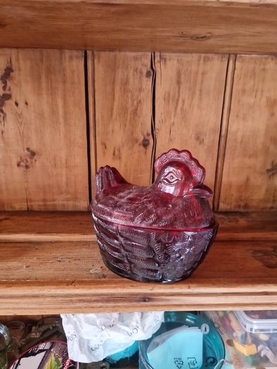 nesting hen glass dish