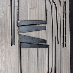 BMW 318is e30 shadow line trim