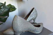 Ladies heels size 6