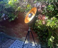 floor lamp