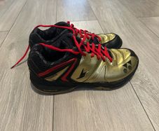 Yonex  badminton shoes