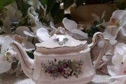 An Antique Arthur Wood tea pot