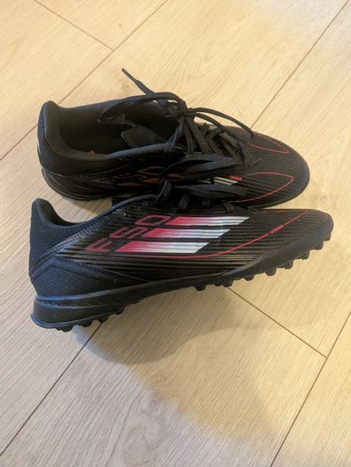 Soccer boots, astros, FSO, 7UK (40.5 EU)