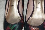 Ladies heels
