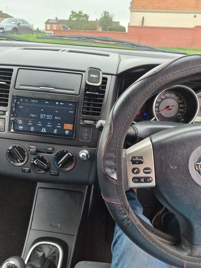 Nissan Tiida 2010