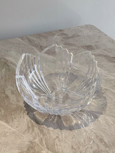Pre Owned Newgrange Crystal / Newgrange Living Cut-Glass Lotus Bowl
