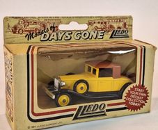 LLedo Diecast Model of Days Gone Rolls Royce Coupe - 38410