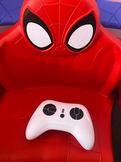 spiderman car