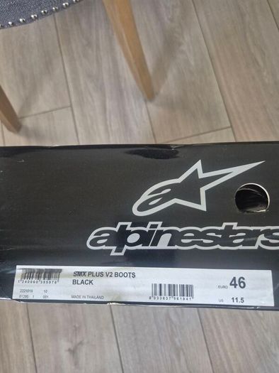 alpinestars boots