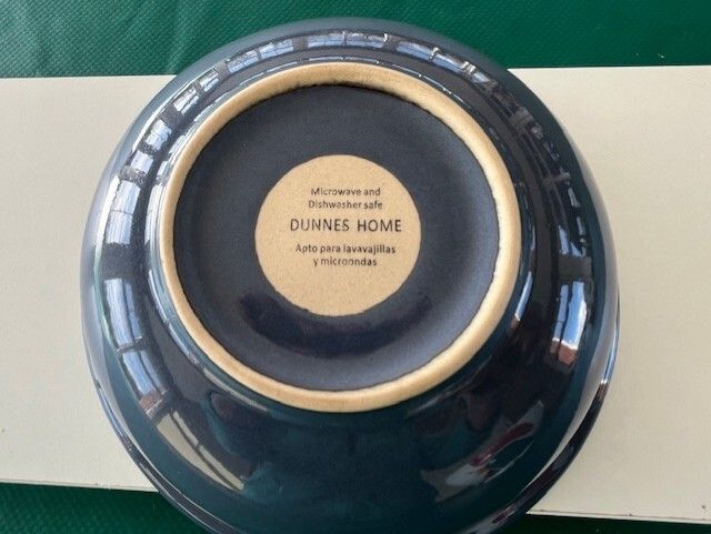 4 x Weetabix 70th Anniversary And 1 x Cornflakes Cereal Bowls. In Excellent Condition Total 6 cereal Bowls