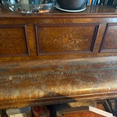 Piano free to take away