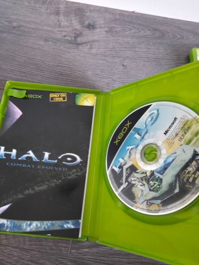 Halo combat evolved and halo 2 Xbox