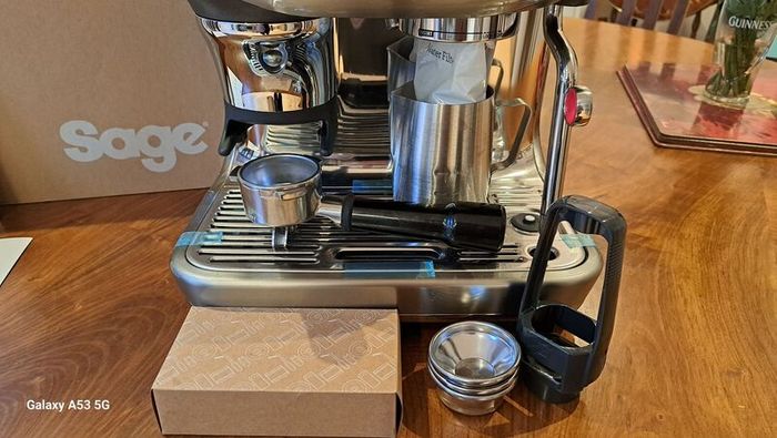 SAGE Barista Touch Impress SES882