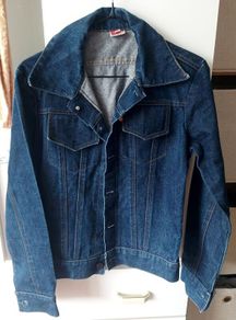 From 1970 / 80's Vintage Levi's Classic Jean Denim Trucker Button Up Jacket