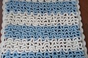 Crochet Baby Blanket with ruffles aran