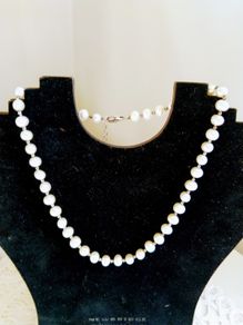 Pearl Necklace