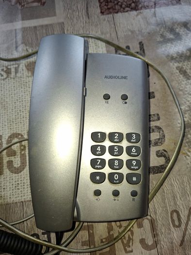 6 Old House Phones for sale Price is for 1 Only Postage or Collection