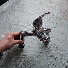 Bath shower mixer tap