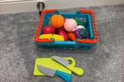 Kids fruit and veg basket and chopping boards