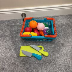 Kids fruit and veg basket and chopping boards