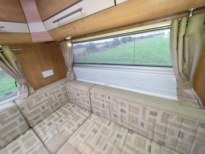 Camper