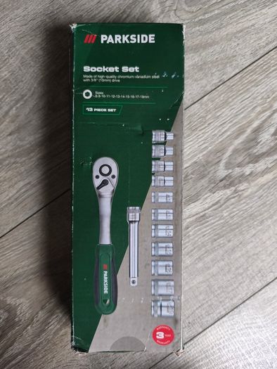 Parkside 13-piece 3/8 inch drive socket set