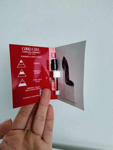 BNIP Good Girl Carolina Herrera Miniature Sample