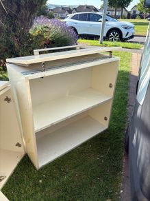 Free kitchen units and doors