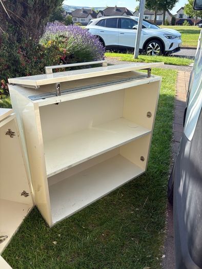 Free kitchen units and doors