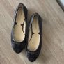 Ladies black satin pumps Image 4