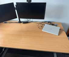 Office Desk (height adjustable)