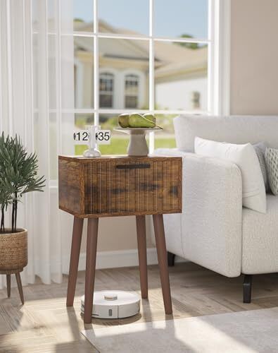 Fluted Nightstand Set of 2, Small End Table, Modern Coffee Table with Drawer, Solid Wood Legs, Retaining Chain, 35x27x53cm, for Bedroom and Small Spaces, Rustic Brown