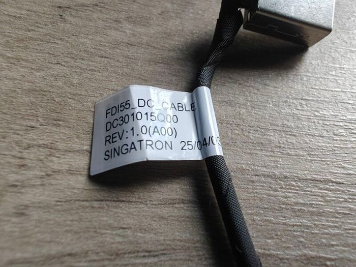Dell Inspiron 3405 3501 3505 3615 5593 DC Jack DC301016G00 04VP7C