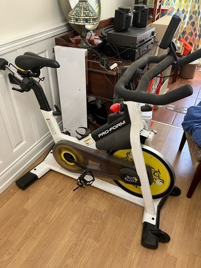 Pro Form spinning bike