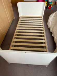 Baby Elegance cot bed