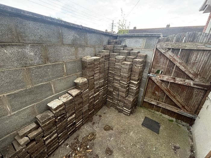 cobble stones - (560-580 stones)