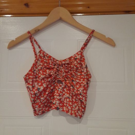 girls skirt and top