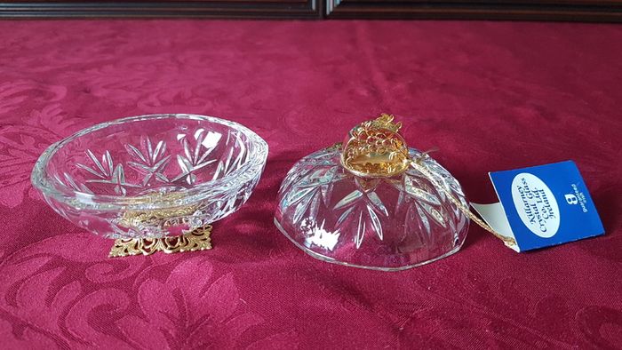 Killarney Crystal Cut Crystal Glass Happy Birthday Lidded Jewelry Dish / Bowl With 24 Carat Gold Cover Handle and Footed Base Finishing Made In Ireland