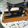 1933 Singer 15 Image 3