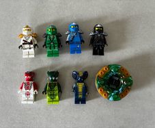 Lego Ninjago Rise of the Snakes minifigure bundle Lloyd, Cole, Jay, Zane